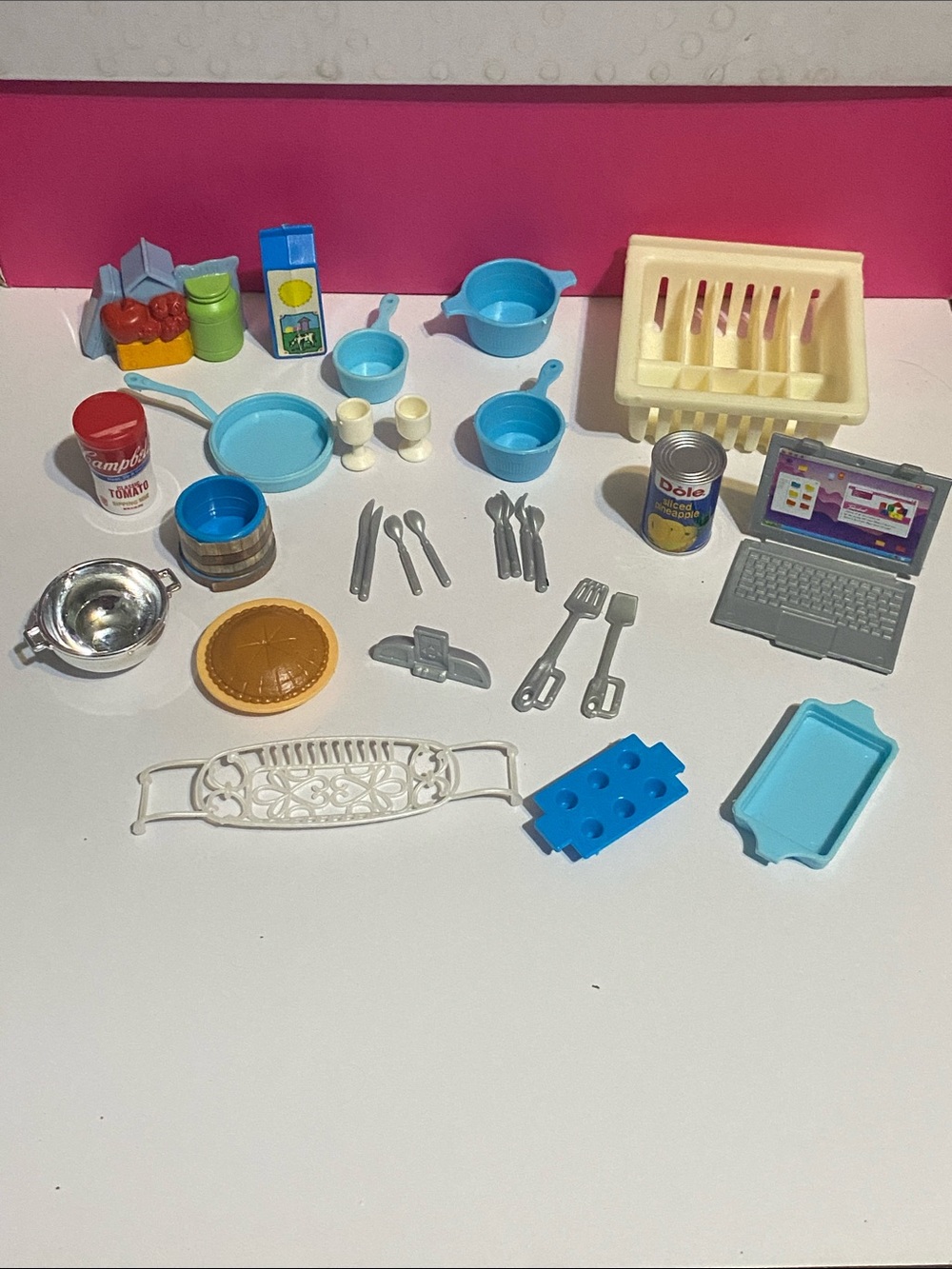 Vintage Barbie mixed Kitchen Accessory lot